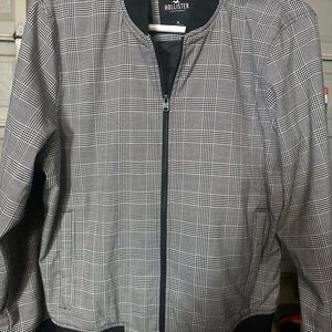 Hollister Women's Checkered Bomber Jacket - Black and White